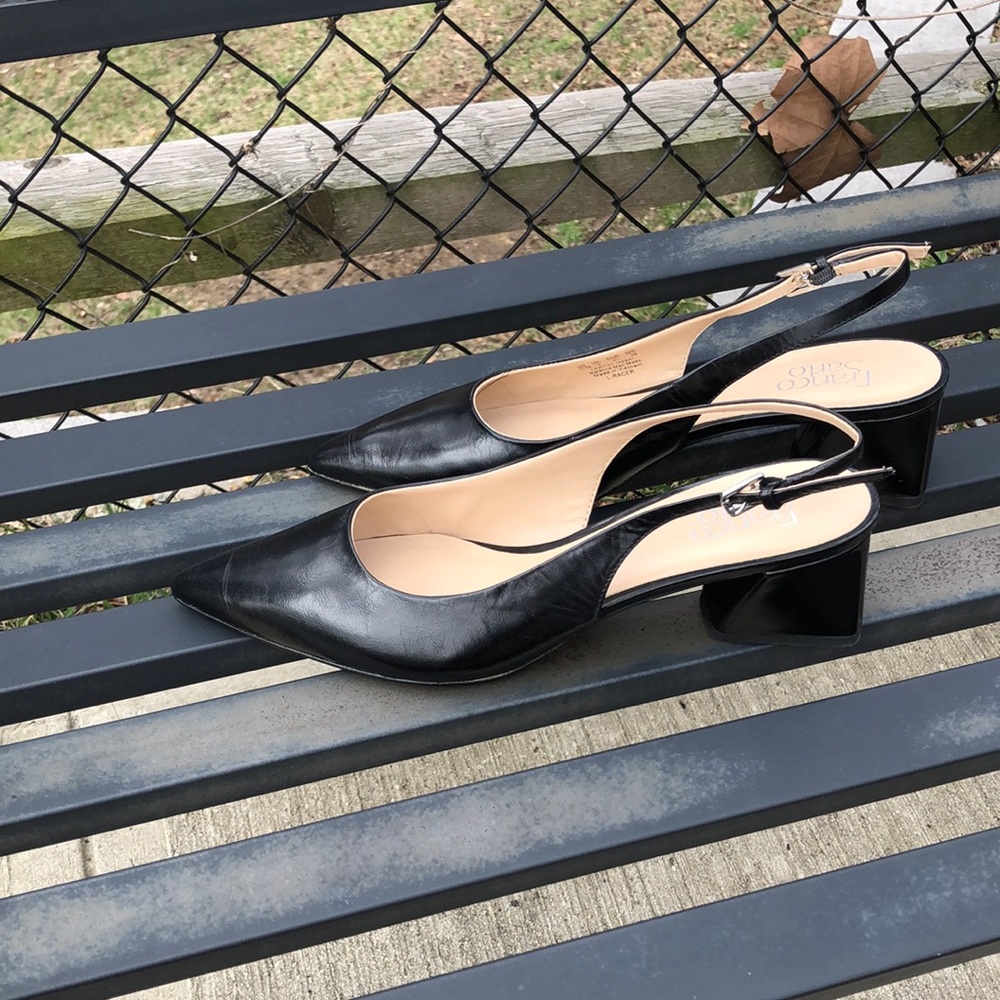 Slingback pumps